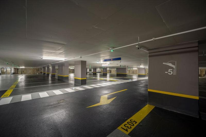 Hotel Du Commerce مونْتوبا المظهر الخارجي الصورة